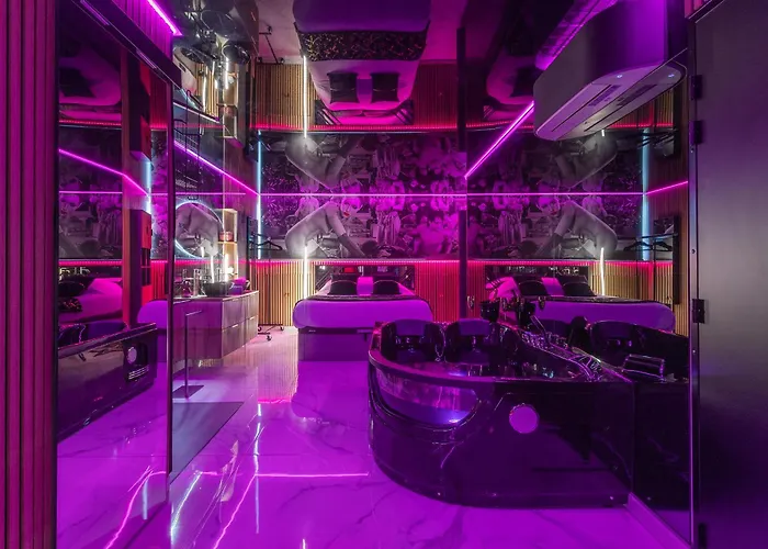 Luxury Of - D'exception - Vue - Balneo Xxl - Village Naturiste *